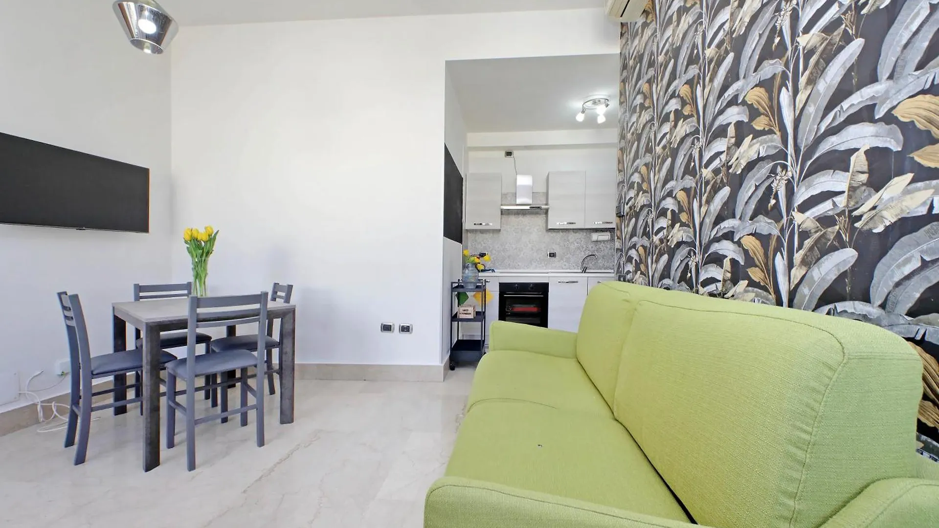 Апартаменты Homely Flat Porta Maggiore Рим